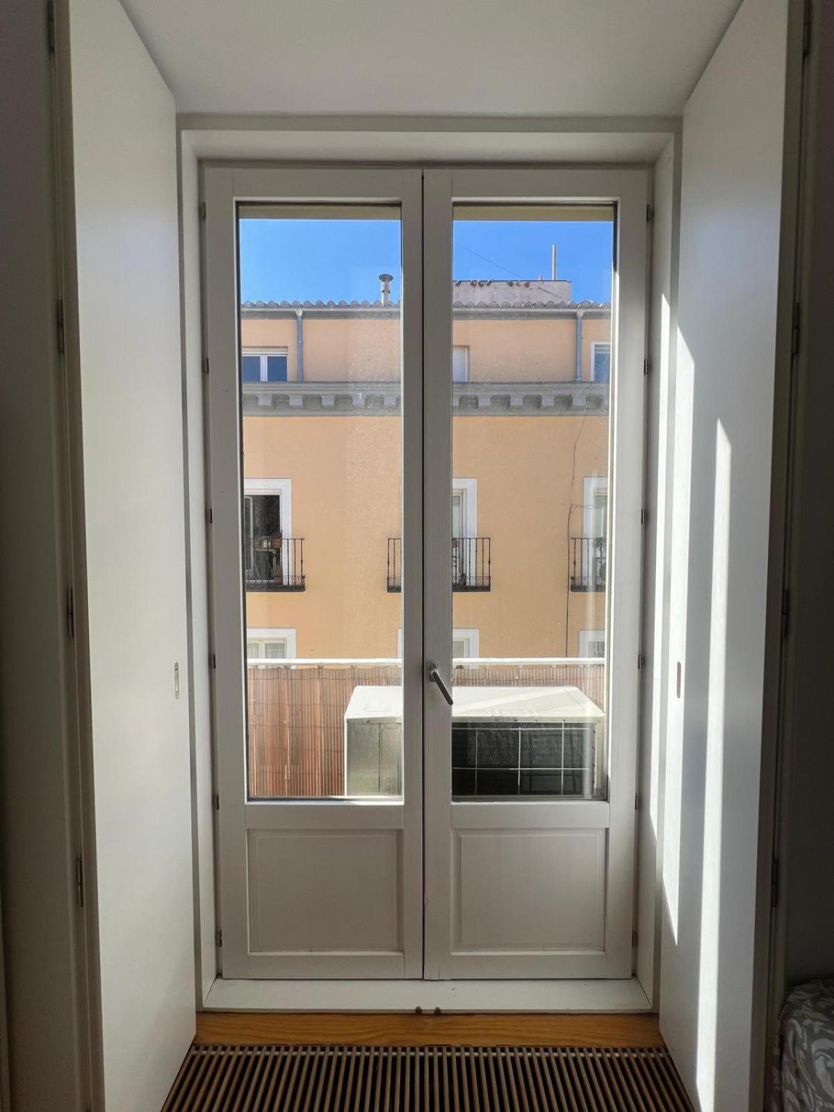Private Rooms In Magdalena Street Madrid Eksteriør bilde